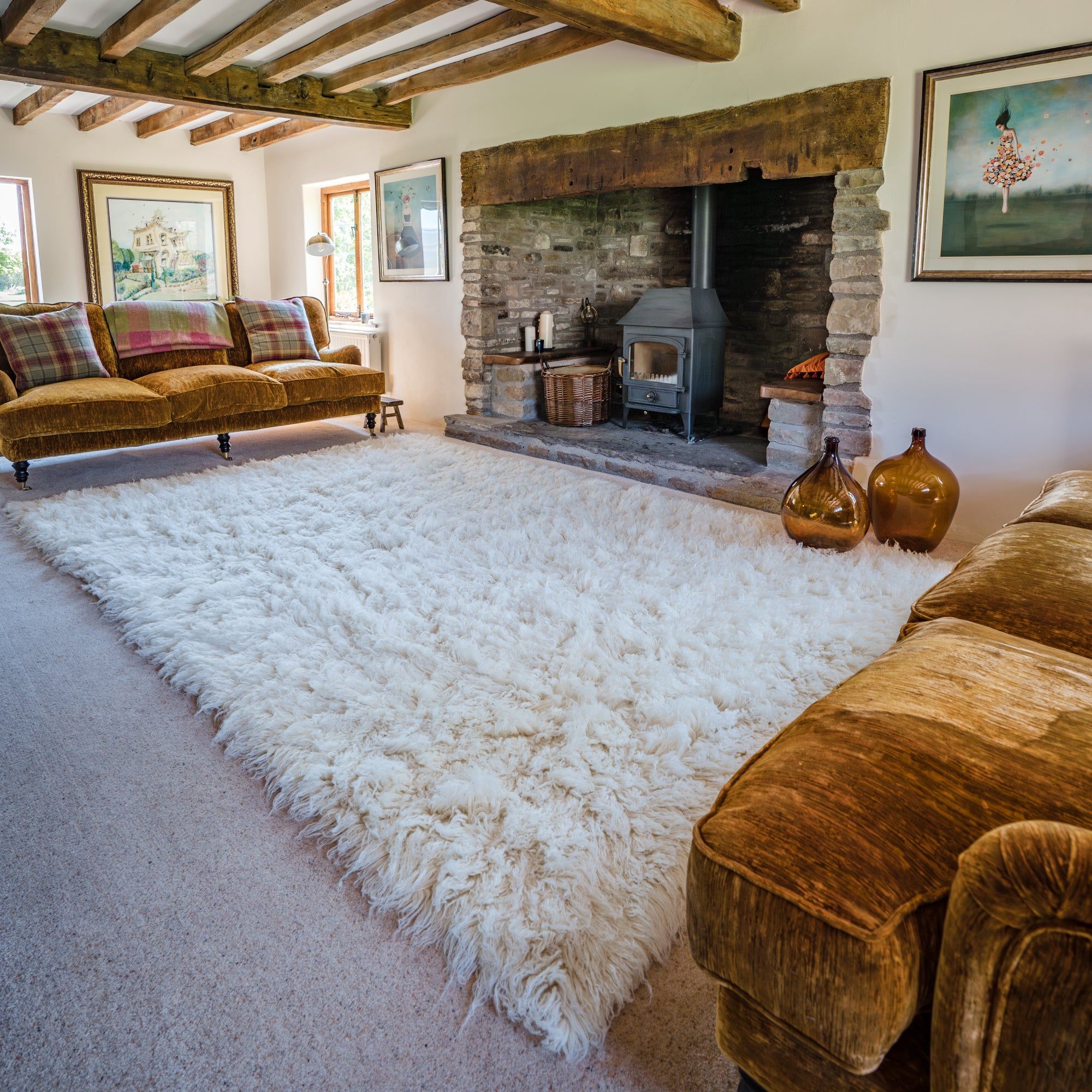 Discover the Luxurious Comfort of Flokati
Rugs