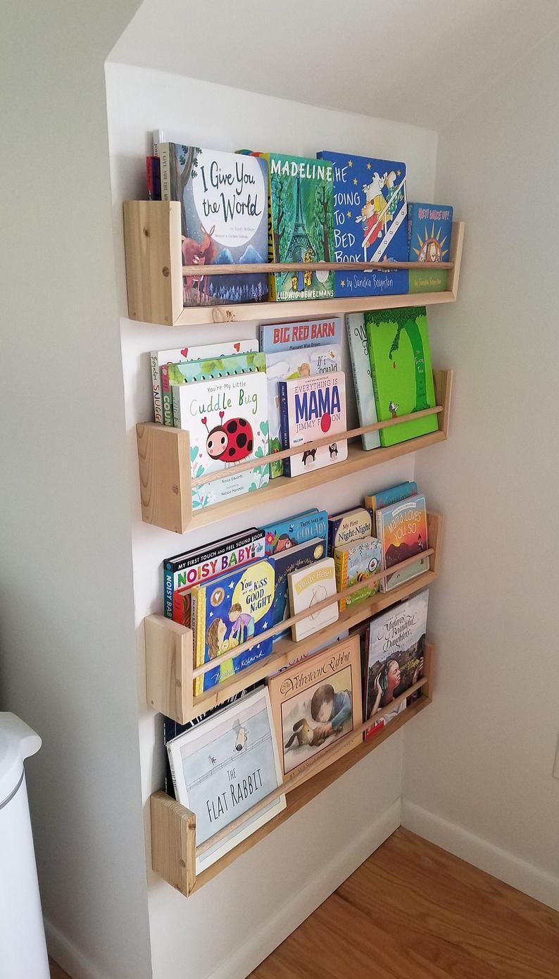 Kids Bookshelf for Easy Book Handling