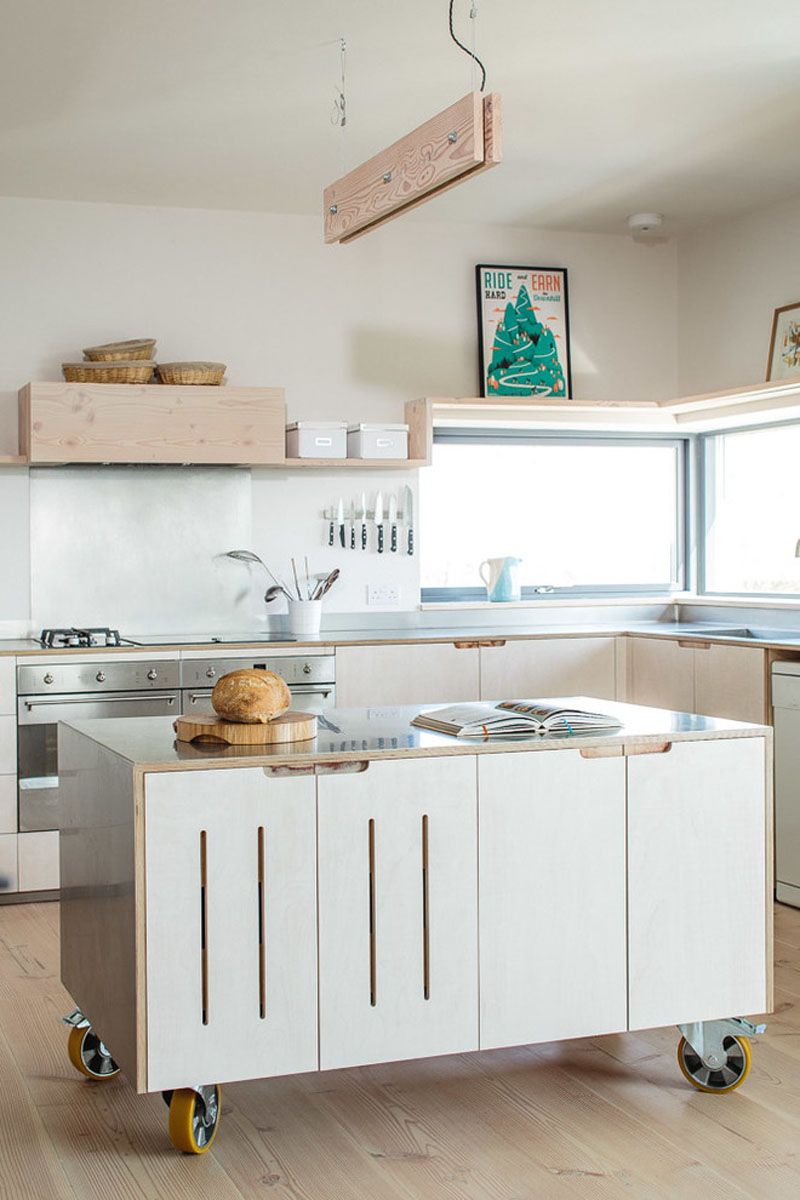 The Versatility of a Movable Kitchen
Island