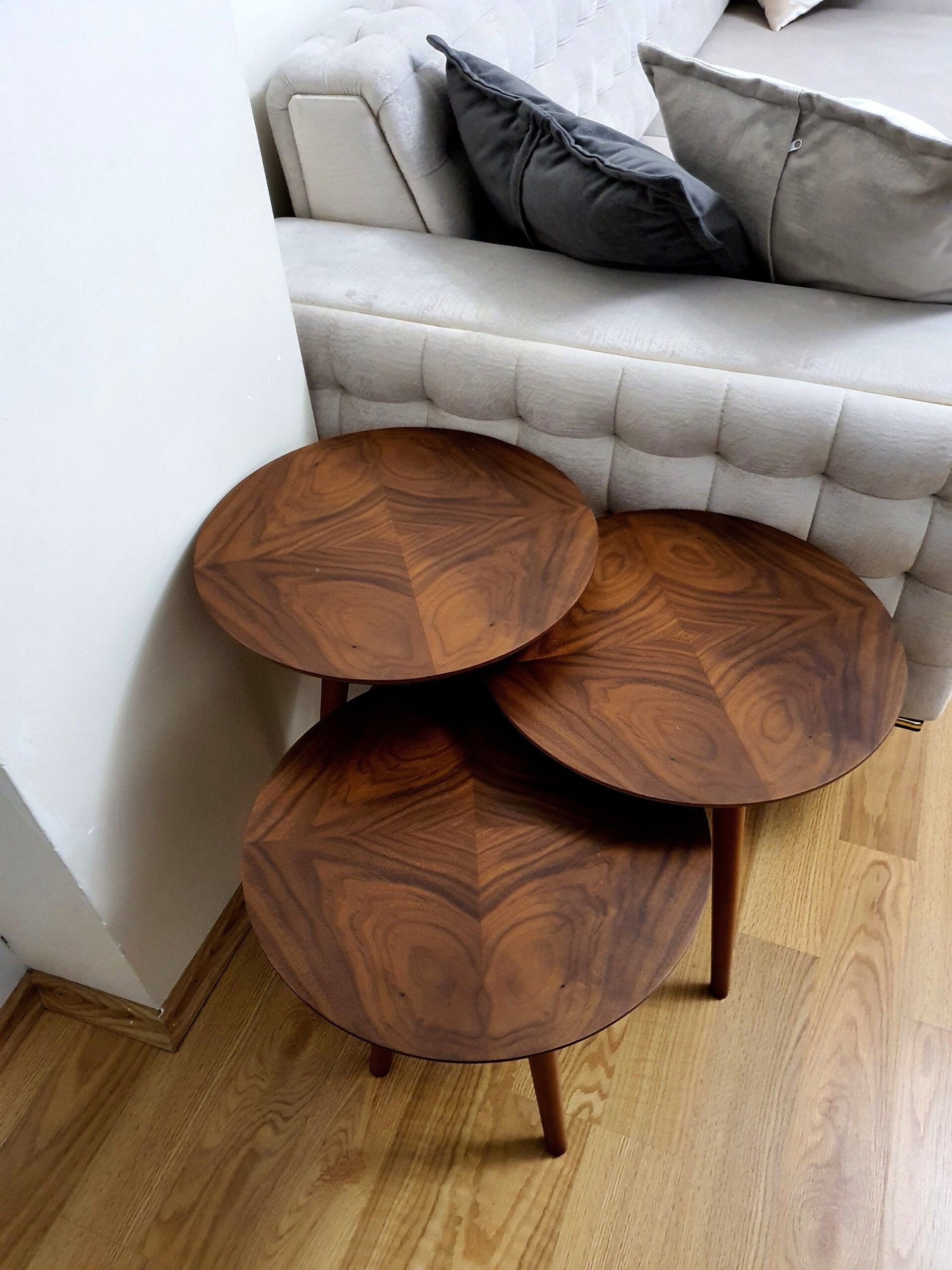 Nesting Tables – A Highly Finctional  Furniture Piece