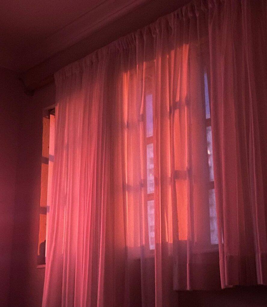 1700426919_Pink-Curtains.jpg