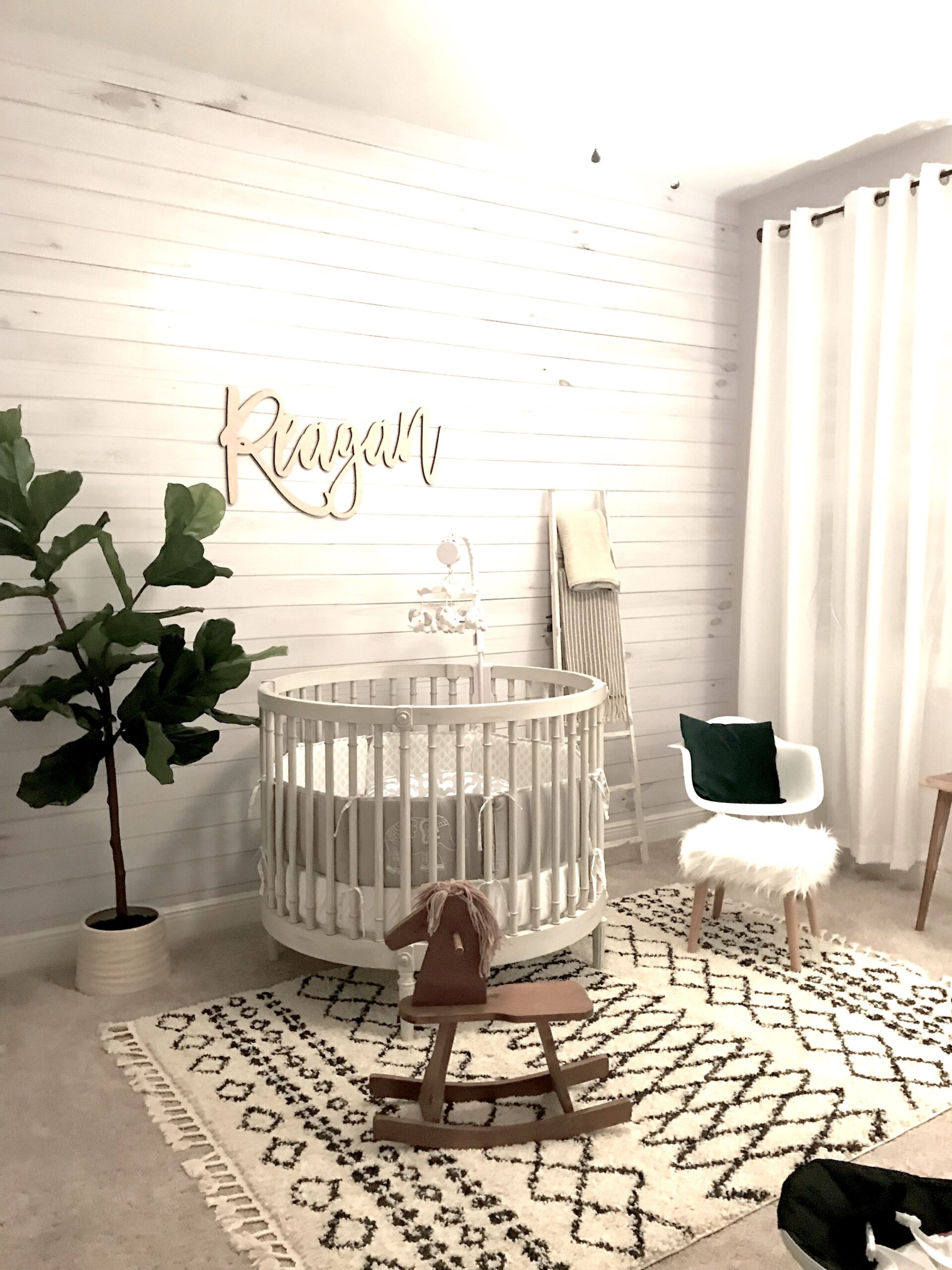 Choosing the Perfect Round Crib for Your
Nursery