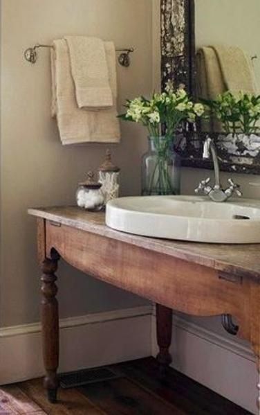 Antique Bathroom Vanity for Classical  Bathroom Setting