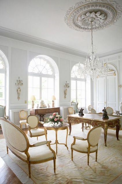 French Furniture: Elegant And Different