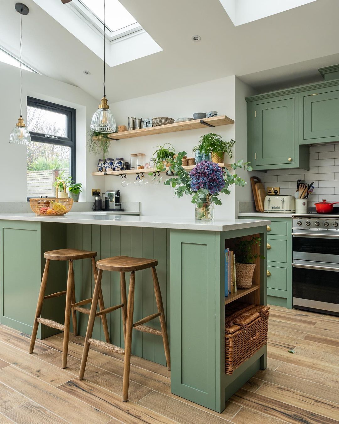 Kitchen Colours Make the Room Inviting  and Adorable