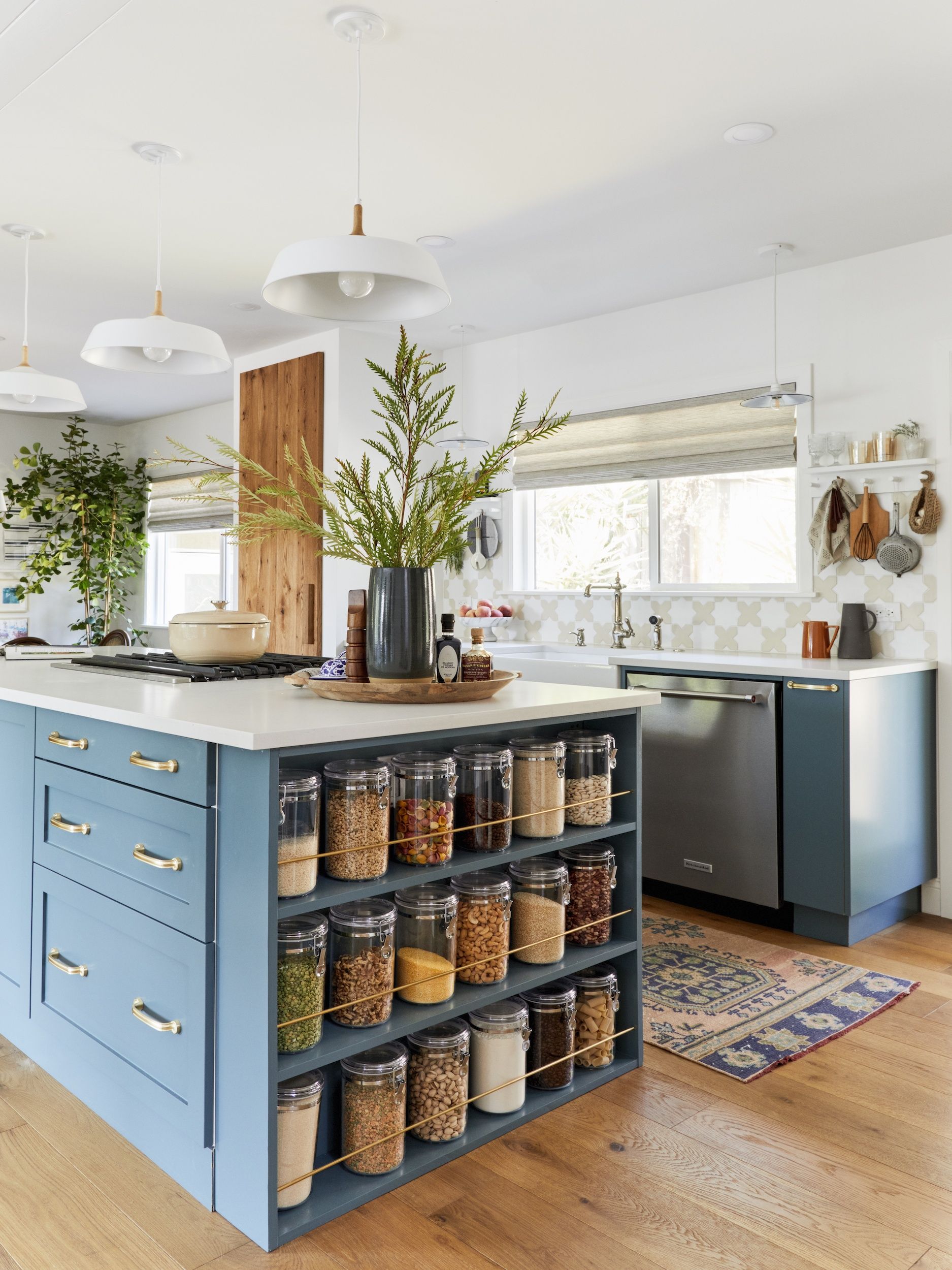 Kitchen Island Designs Selection for Your  Room