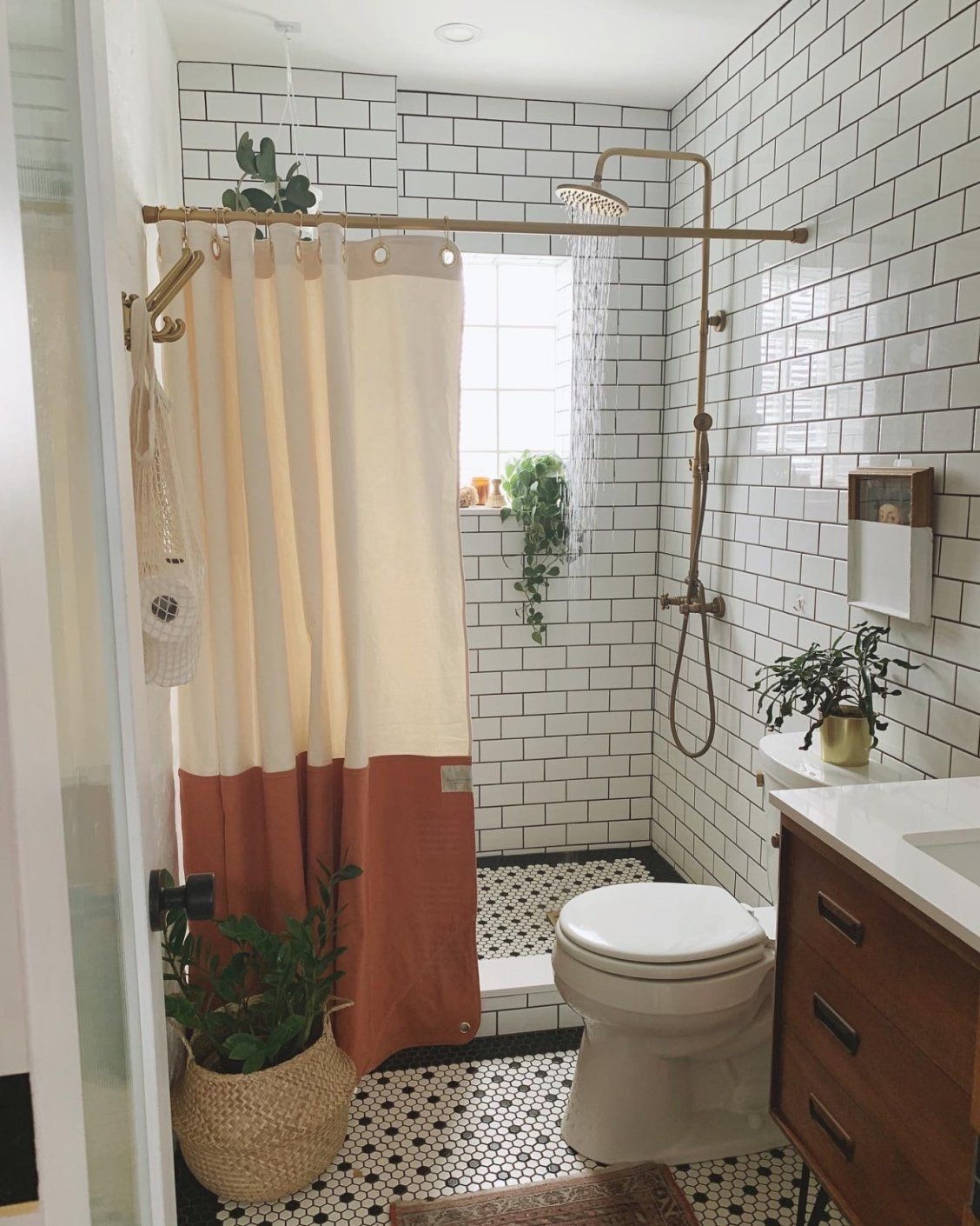 Shower Curtains Add Texture to Your Bathroom