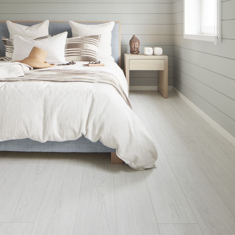 Contemporary white laminate flooring