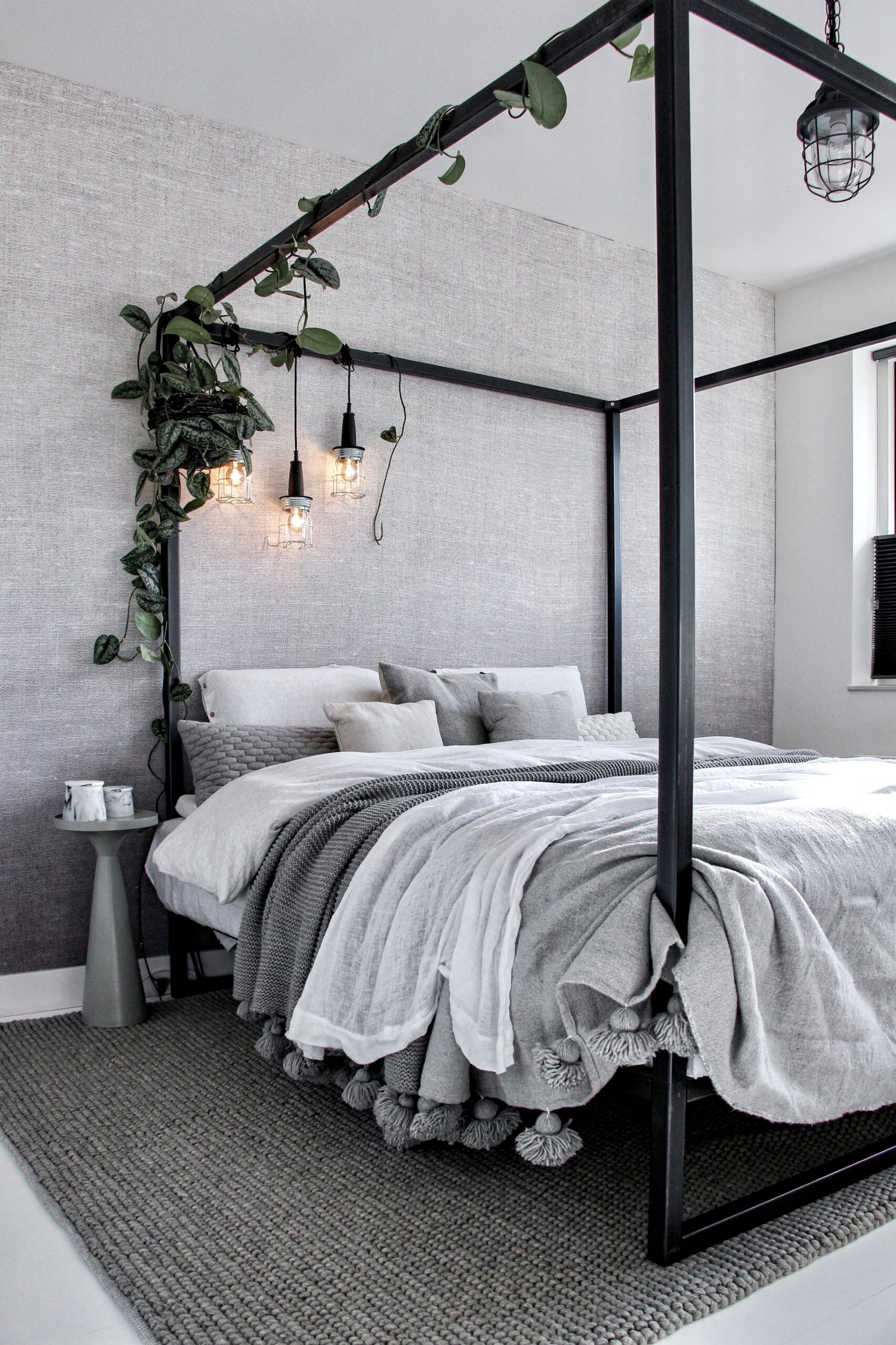 How to Select the Right Bedframe for Your
Space