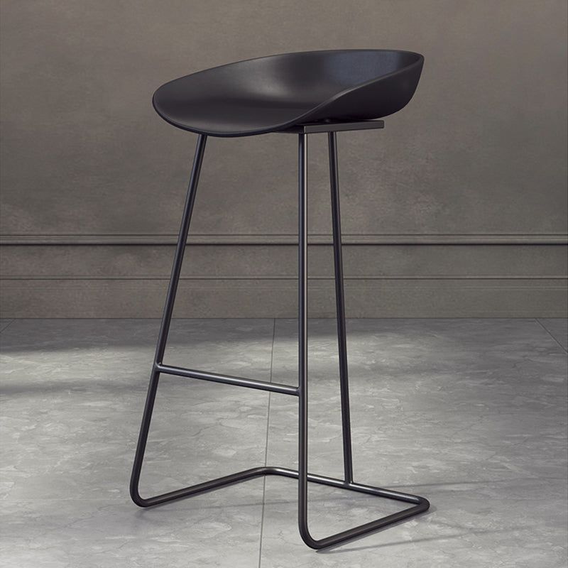 What Height Black Bar Stools You Should  Choose