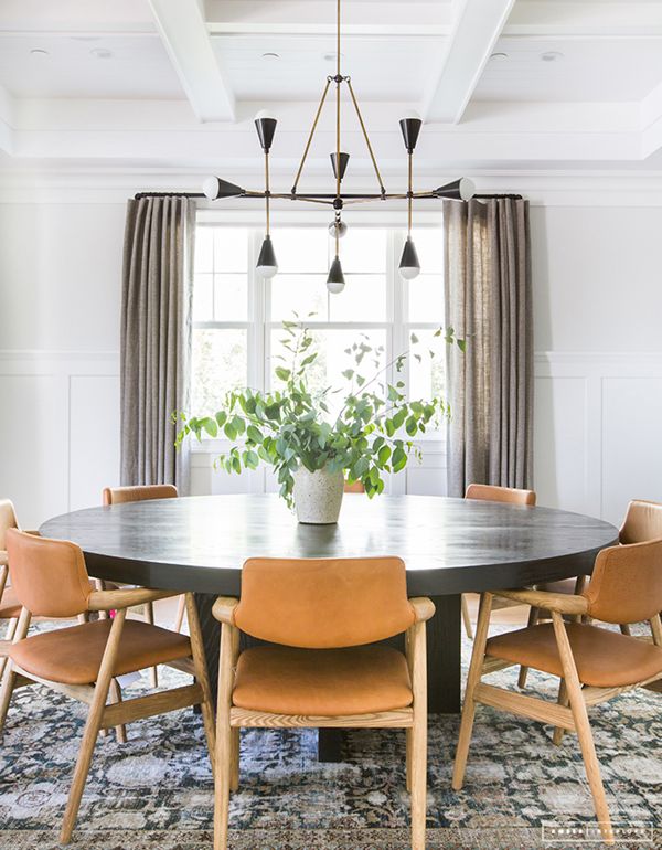 1700444015_Round-Dining-Room-Table.jpg