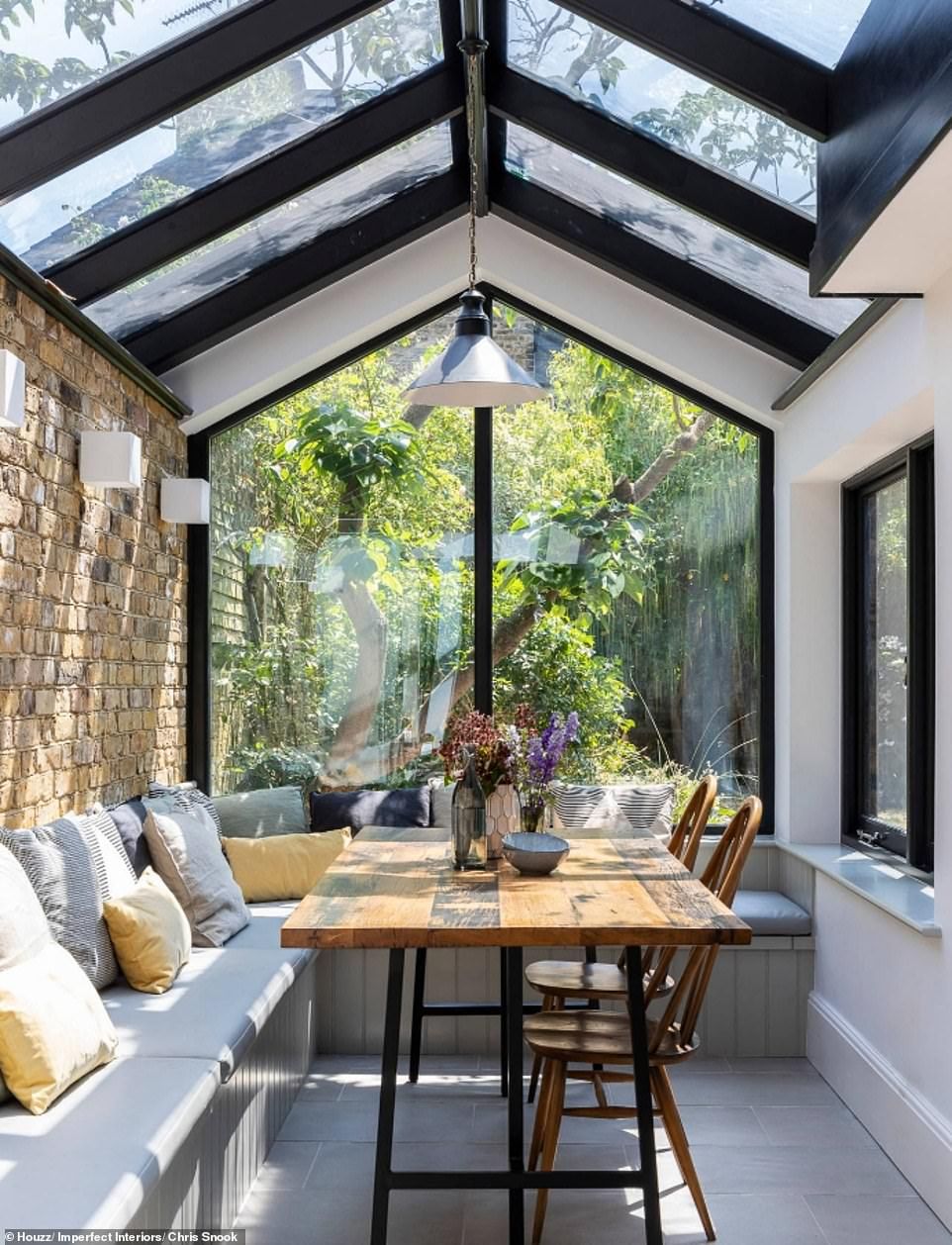 Rustic Dining Room Lighting