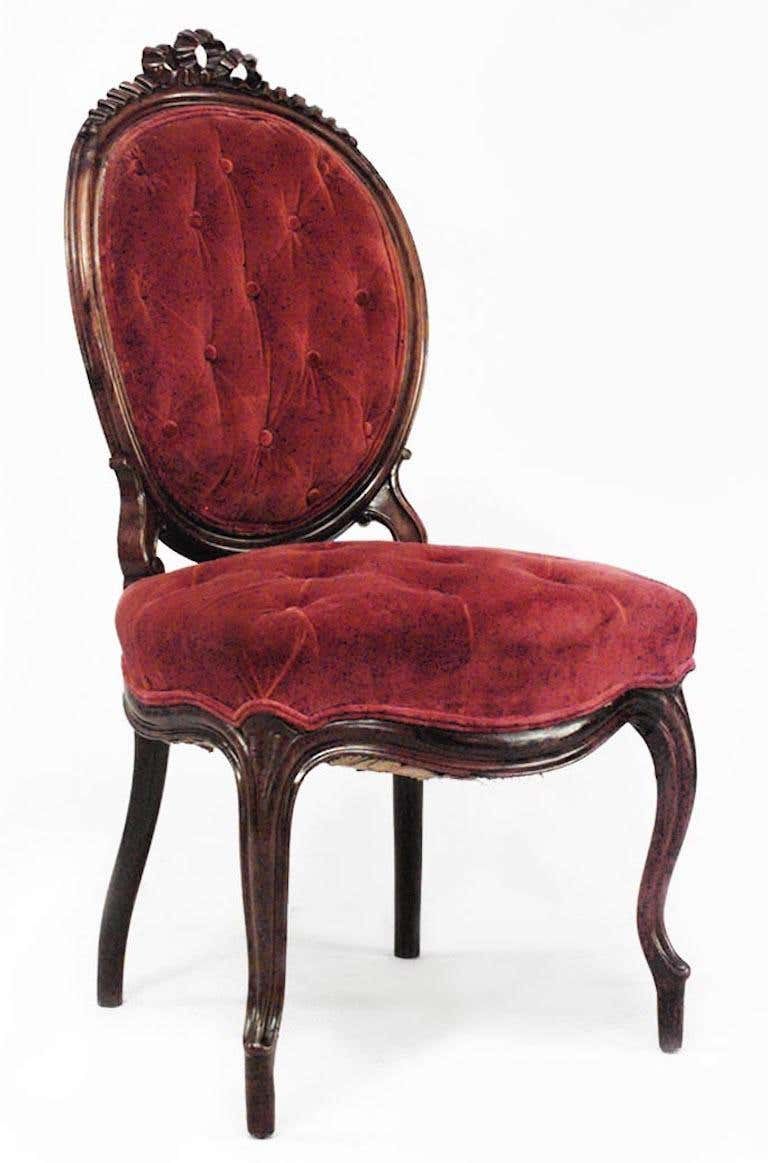 Choosing Antique Dining Chairs For Your House