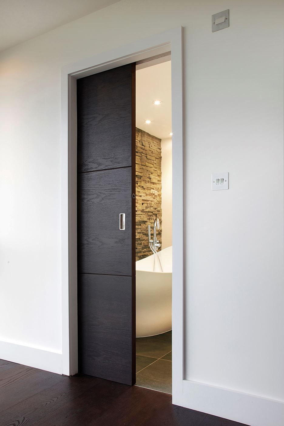 How to Choose Your Bathroom Doors