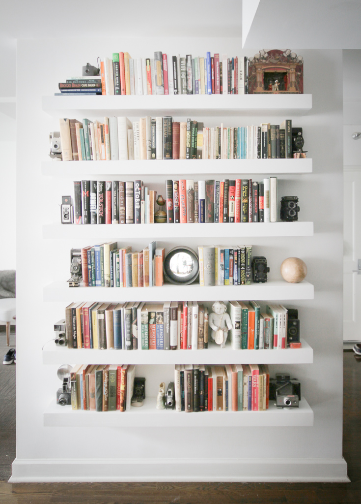 Floating Bookshelves for Modern Home  Setting