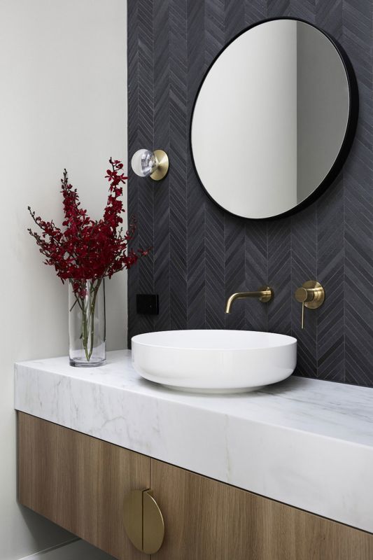 Upgrade Your Bathroom with these Chic
Modern Sinks