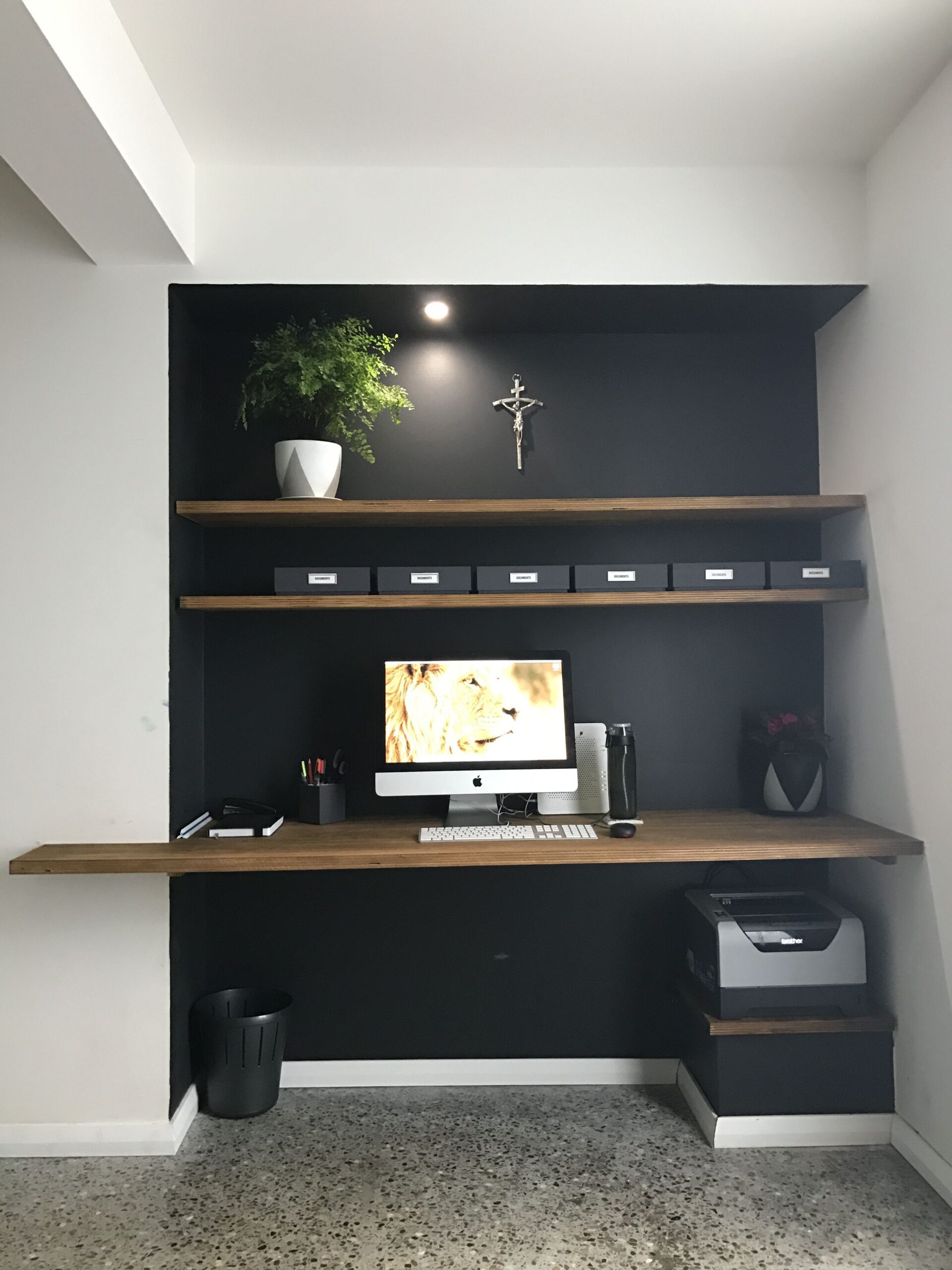 Modern Computer Desk for Better  Functionality