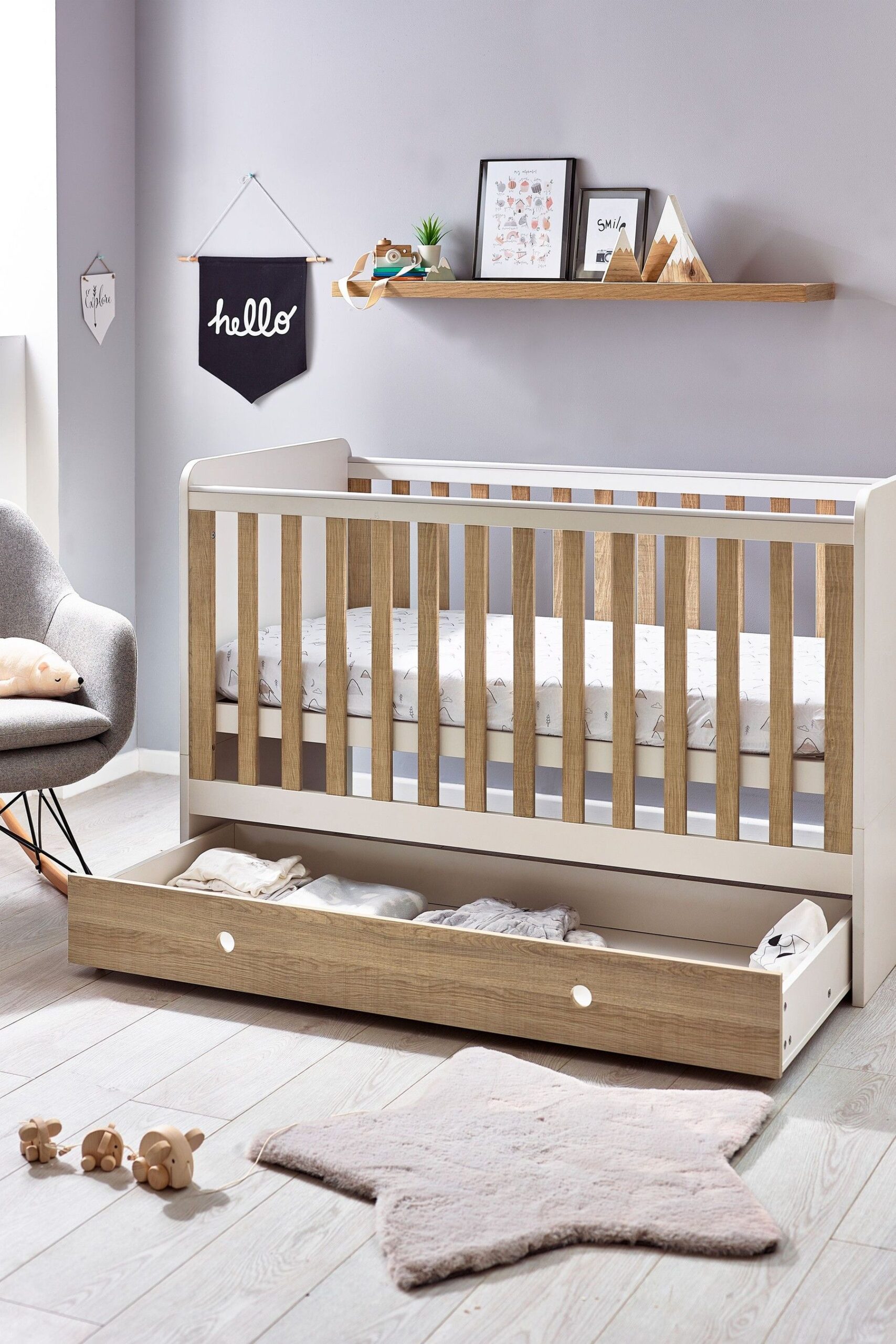 How to Choose a Baby Cot