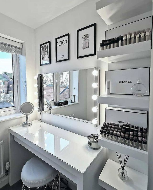 White Bedroom Vanity