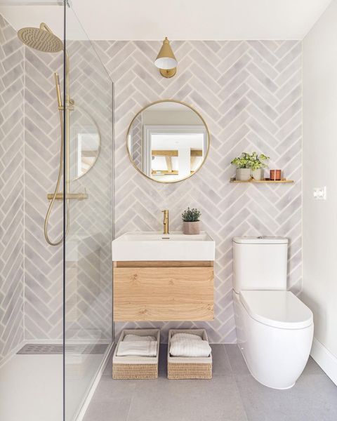 How to Choose Accent Tiles for Bathrooms