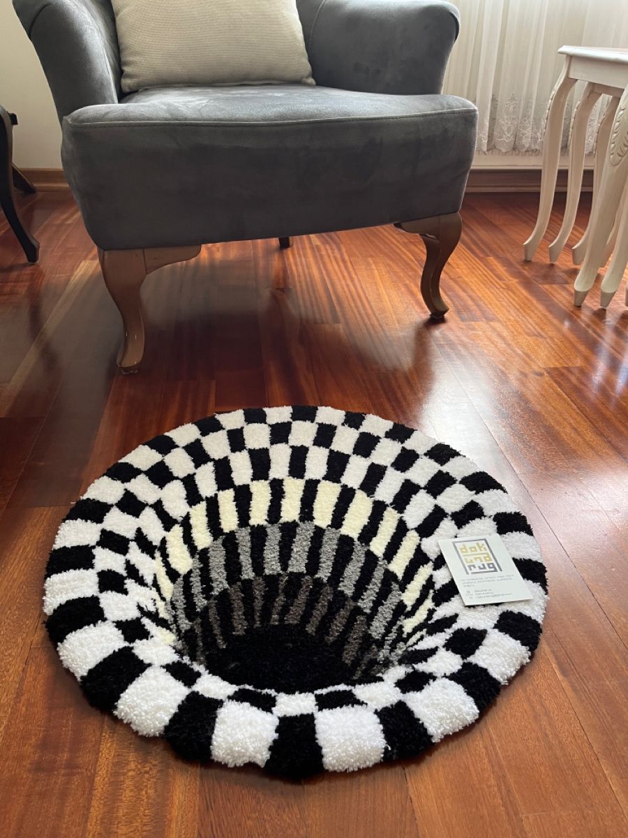 Black rugs are pretty handy: