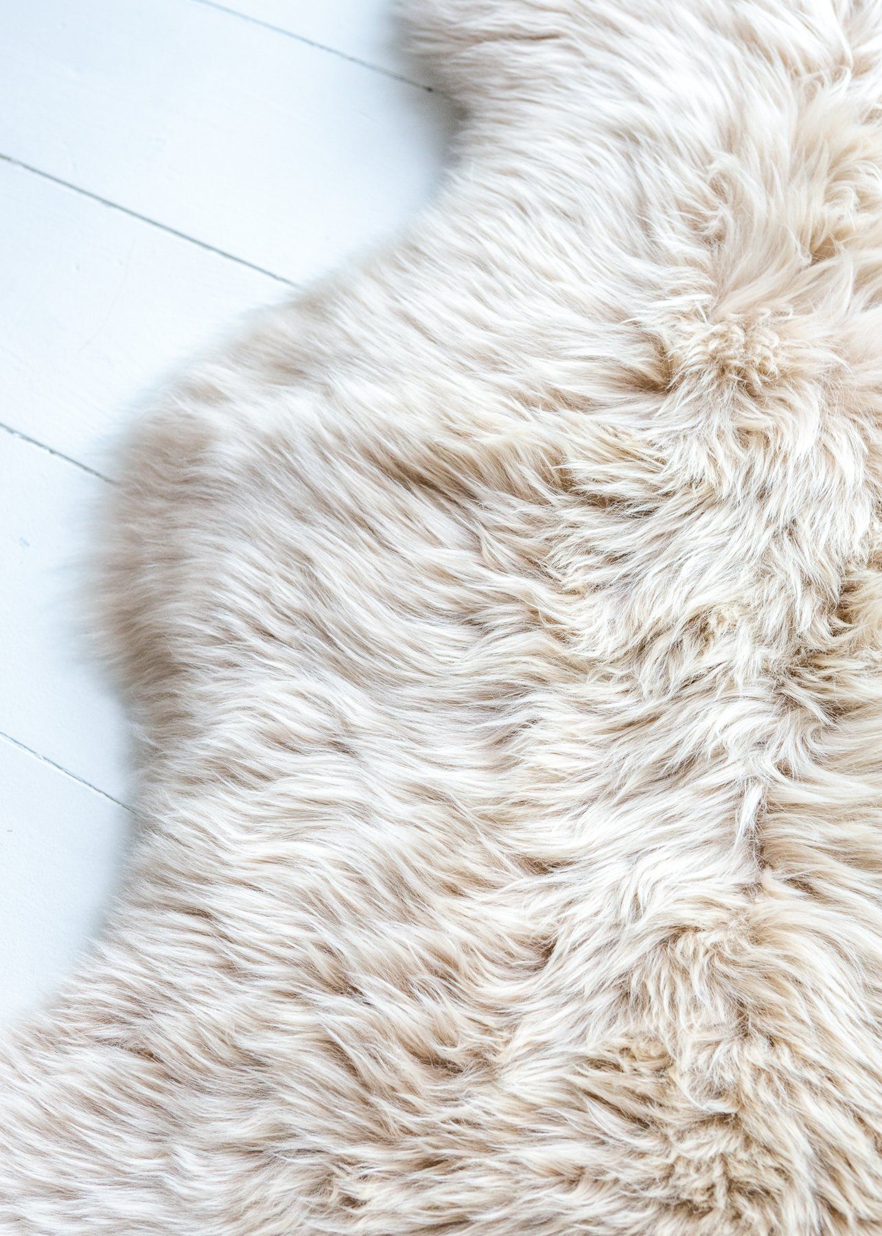 How to maintain sheepskin rug