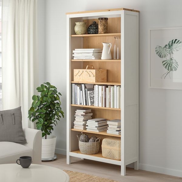 White bookshelves for your house