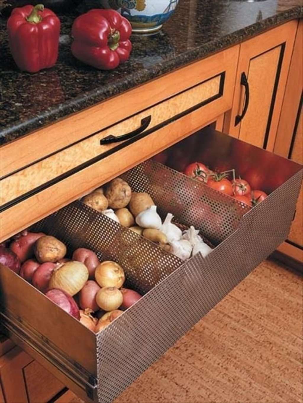 Kitchen Drawers Offer Well-Organized  Storage