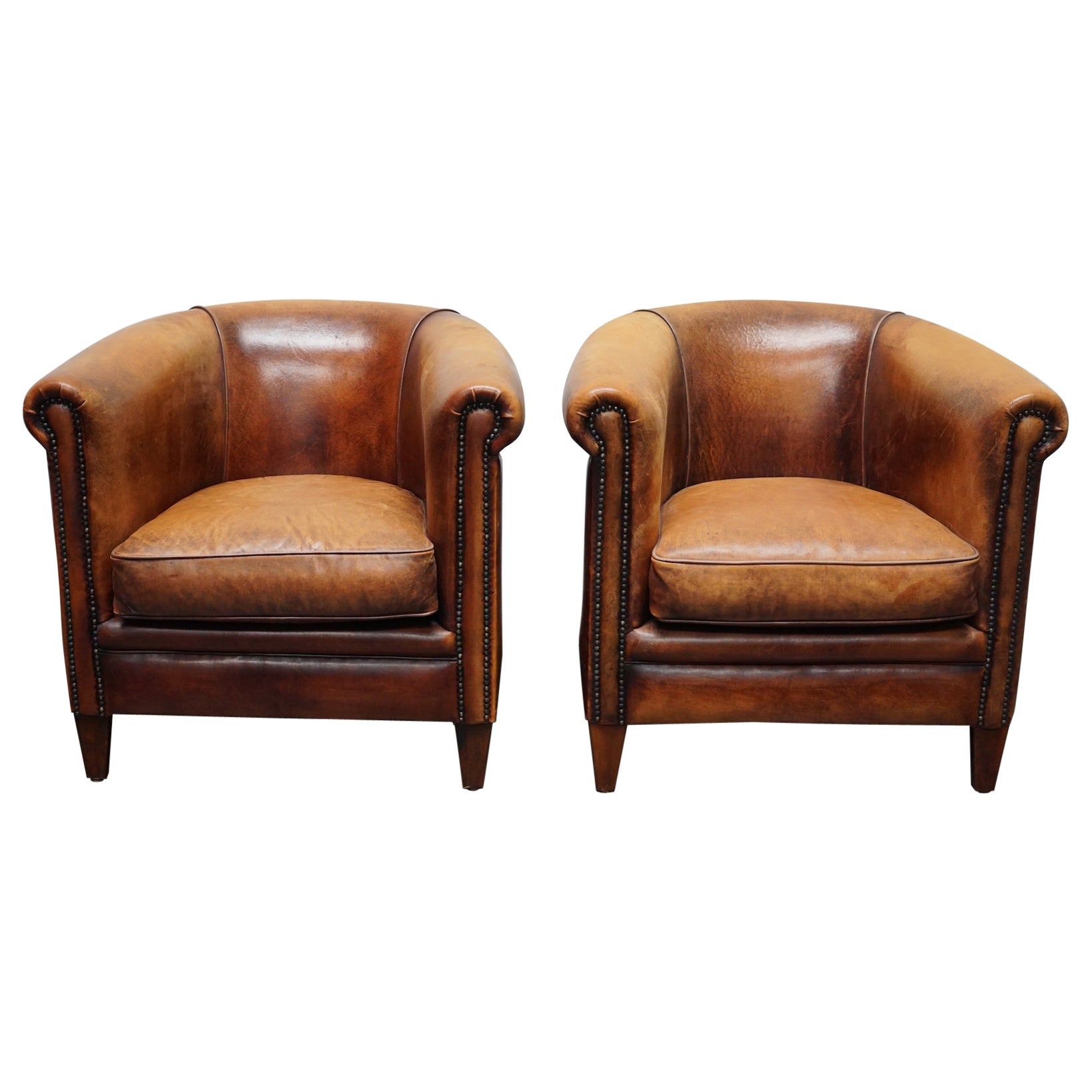 Leather Club Chairs Offer You Class and  Comfort