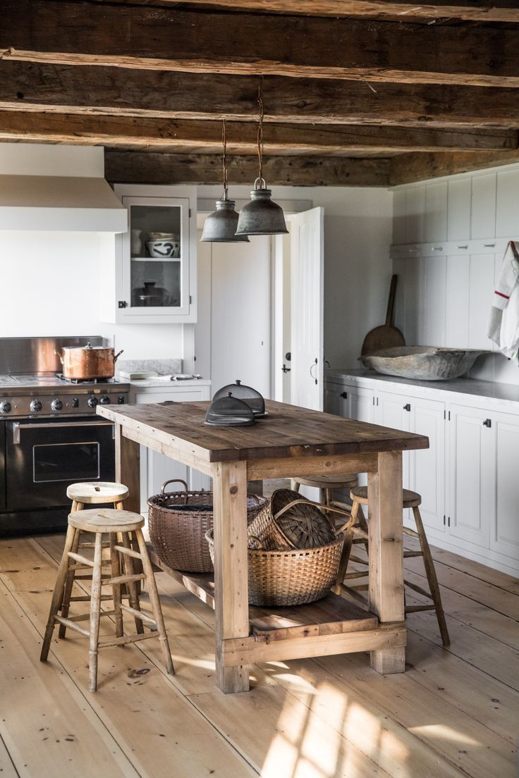 Beautiful Rustic Kitchen Tables