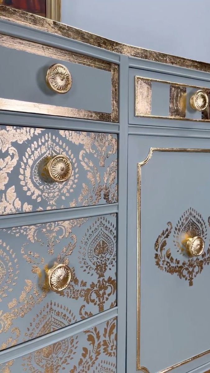 Chalk Paint Kitchen Cabinets