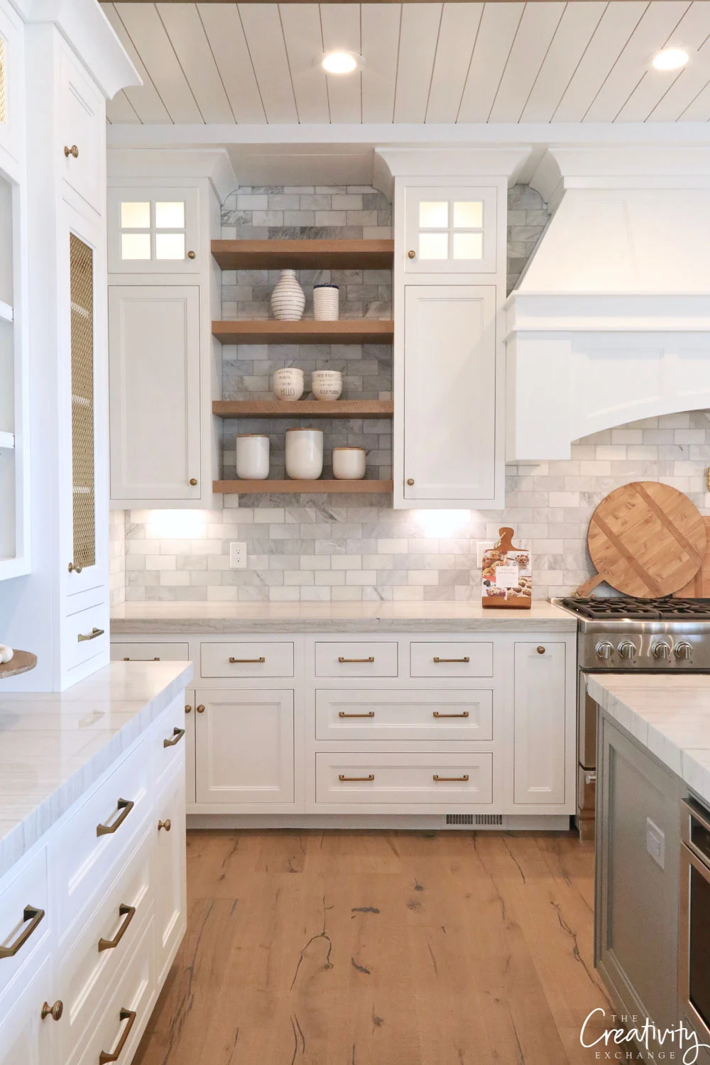 Country Kitchen Designs Made Easy with  natural Wood