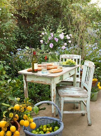 Great Garden Table for your home