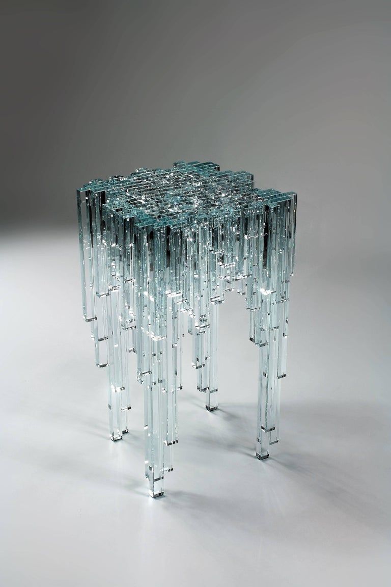 Glass Tables: An Essential Element of
Modern Interior Design