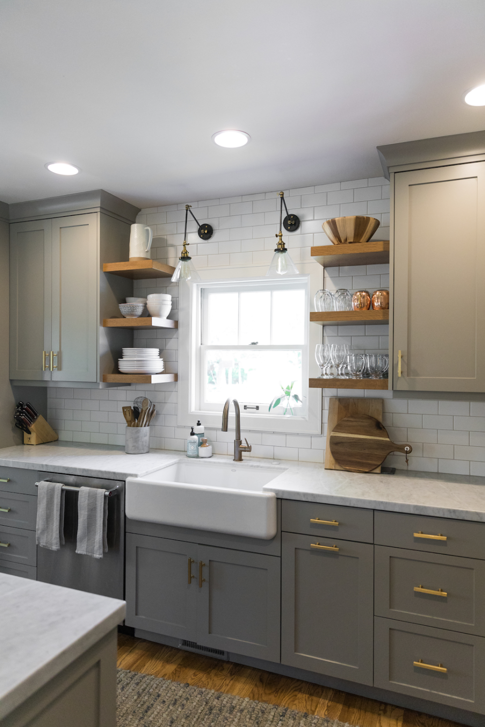 Grey Kitchen Cabinets