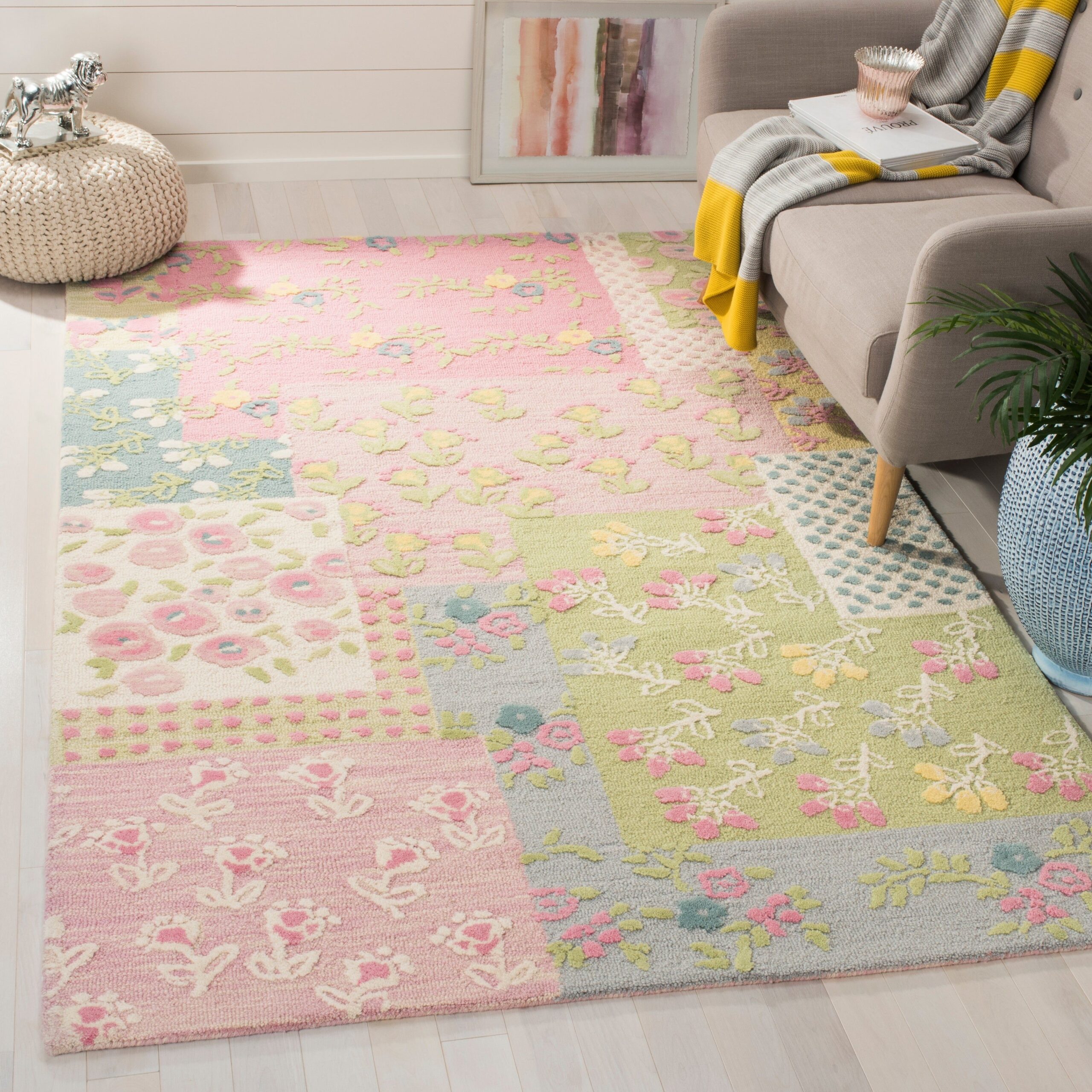 Kids Rugs for an Attractive Play Area