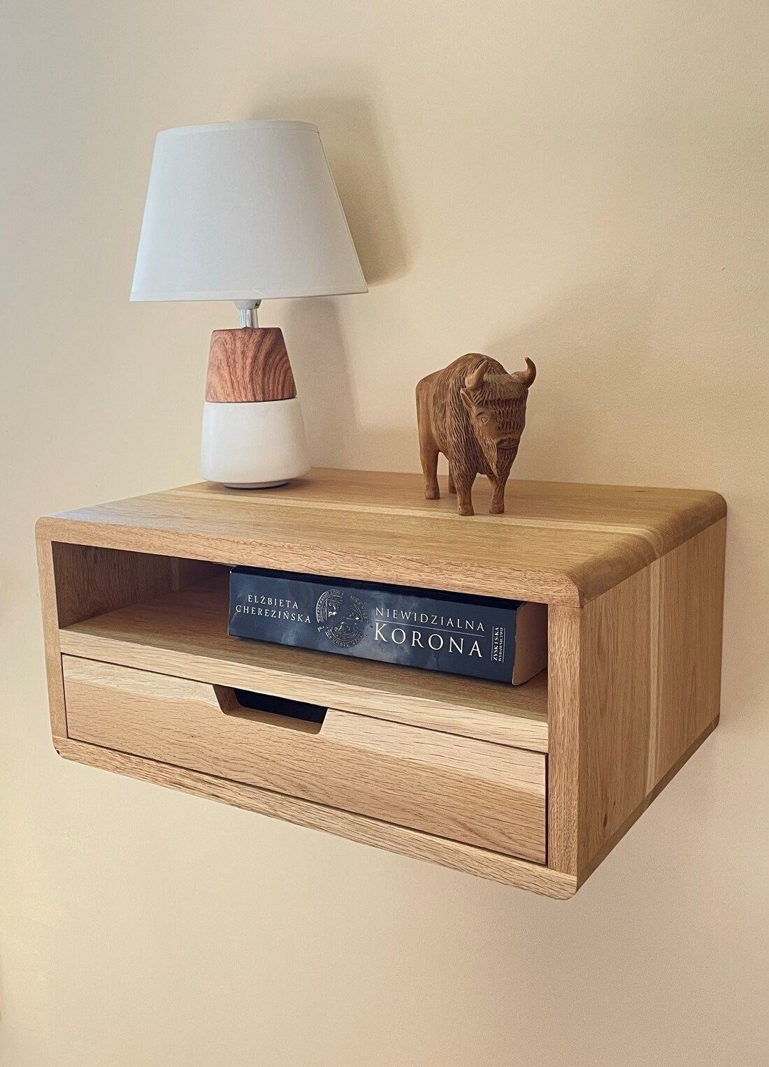 Oak Bedroom Furniture makes the Most  Sensible Choice