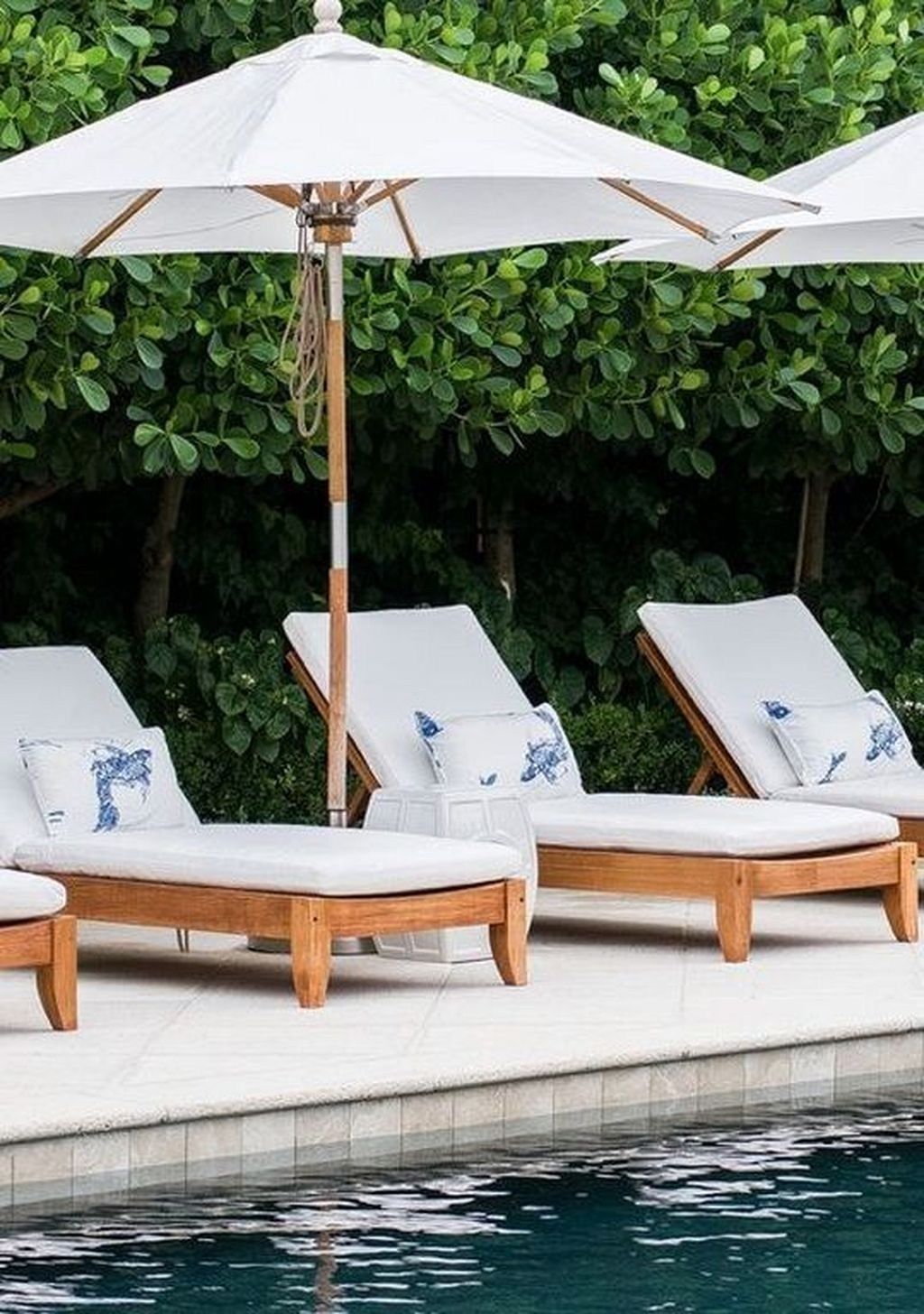How to Enjoy Fresh Air with Classy Patio Lounge Chairs