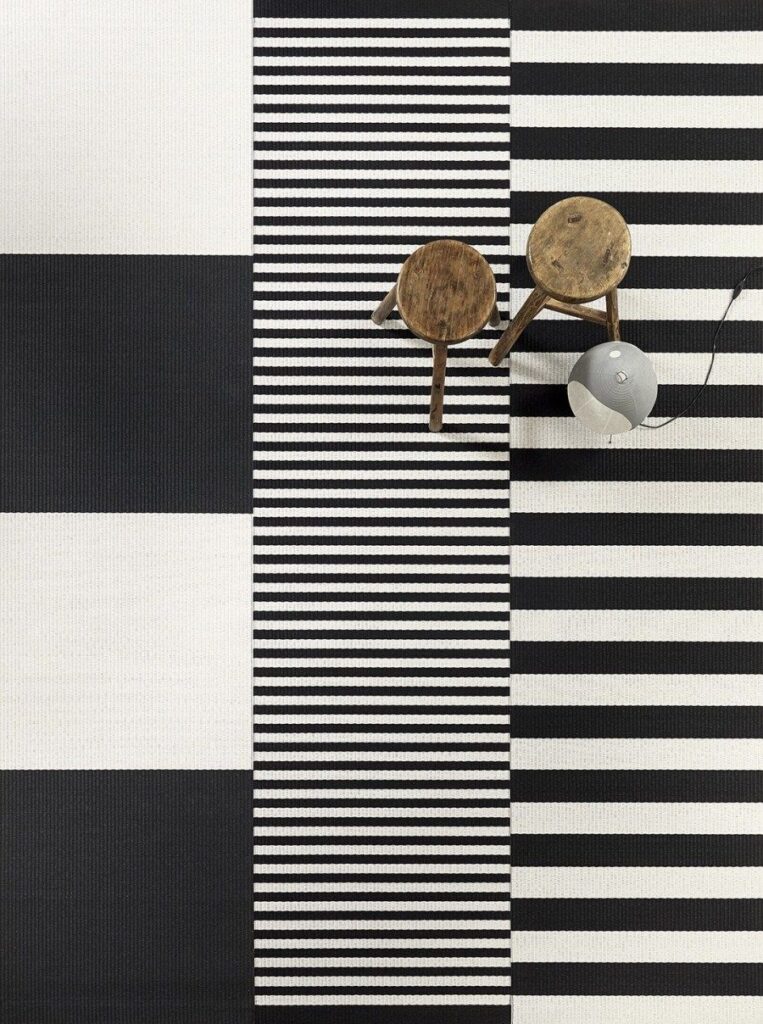 1700501124_striped-rug.jpg