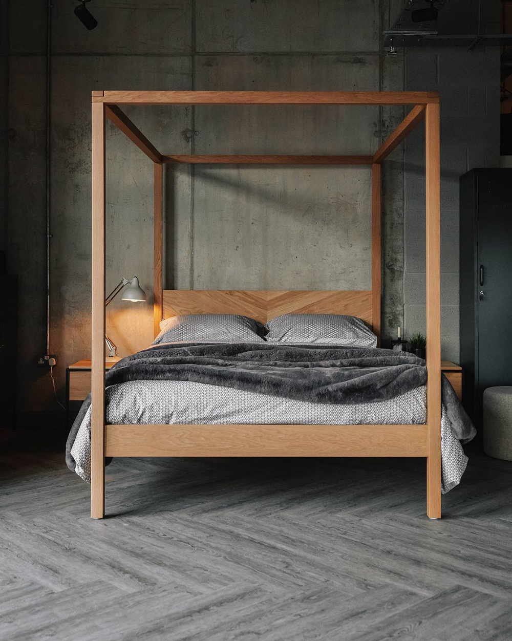 Creating a Cozy Retreat with a Poster Bed