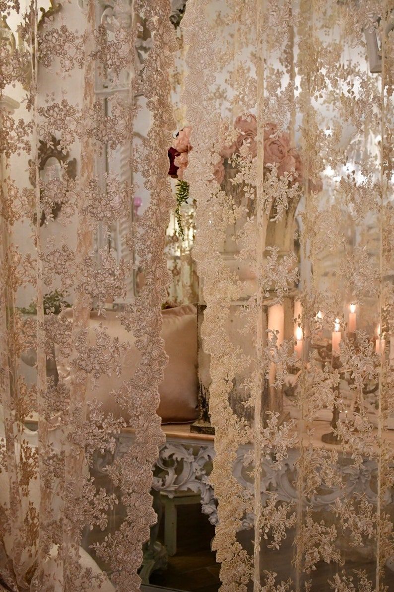 Shabby Chic Curtains for Edgy Beauty