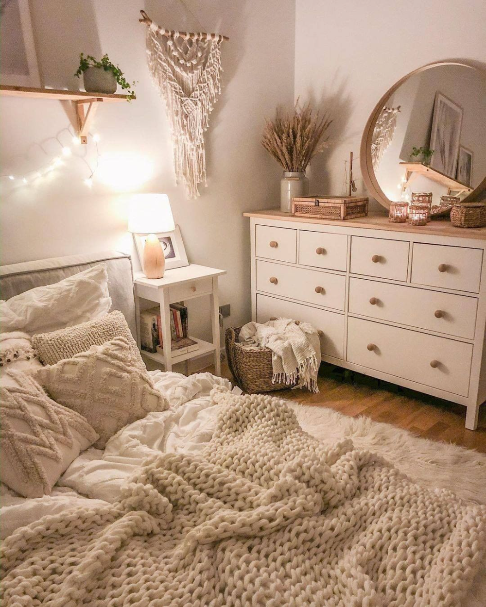 Teen girls bedroom ideas should be one of a kind
