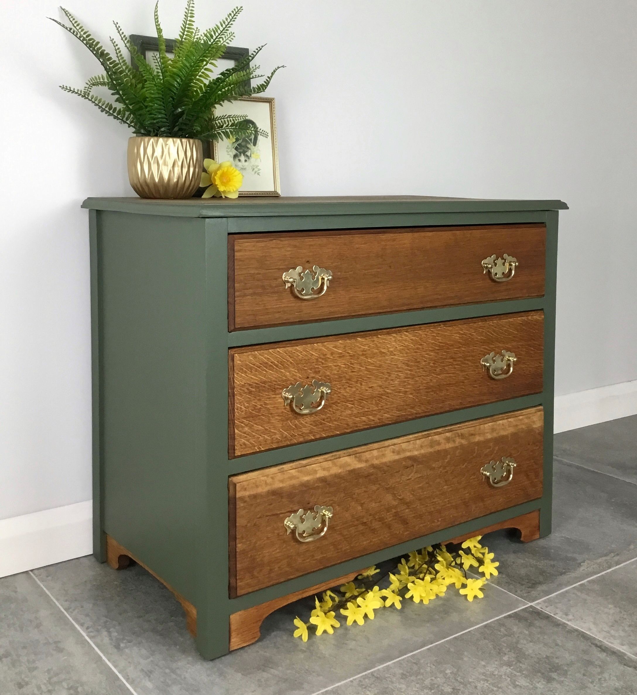 Choose the best chest of drawers