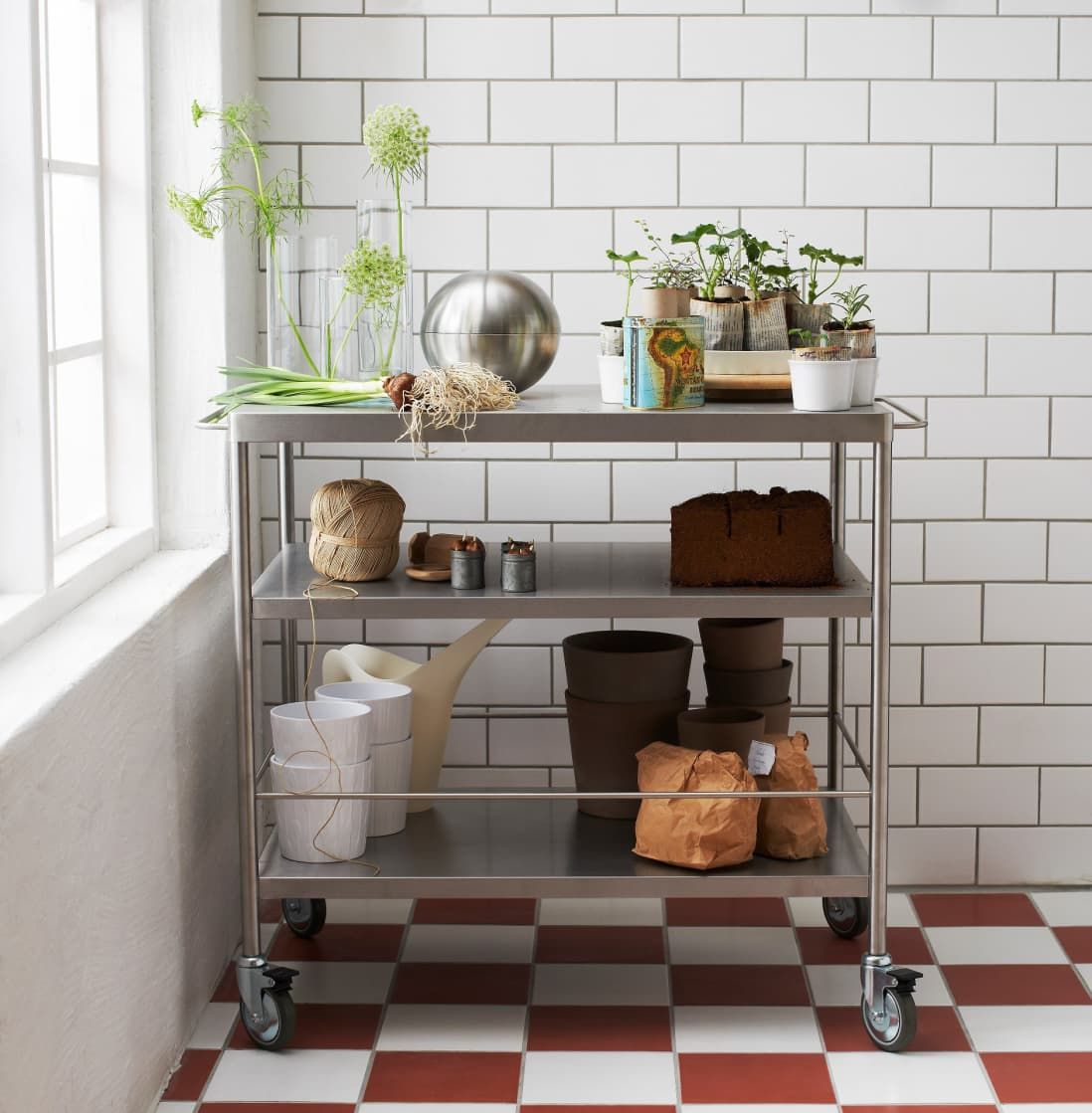 Kitchen Cart – A Mobile Utility Storage  for Your Kicthen