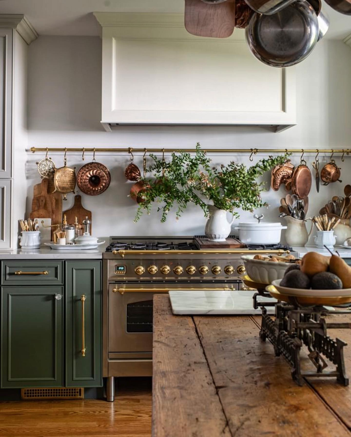 French Country Kitchen Styling for  Cooking French Cuisines