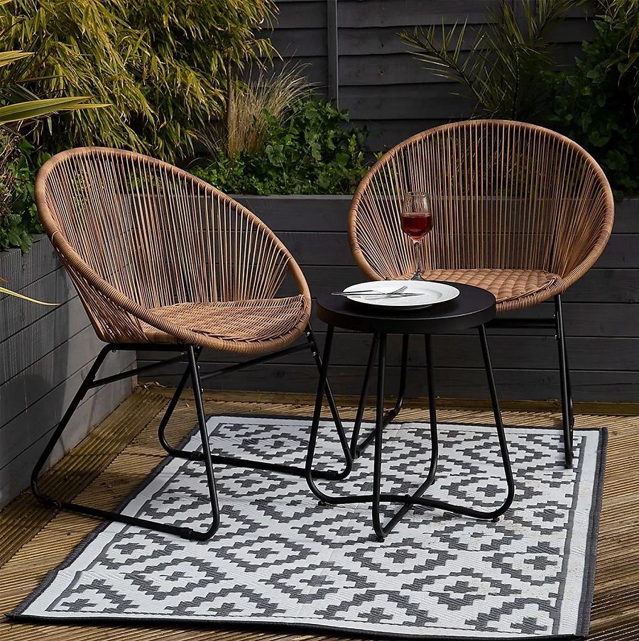Ultimate Guide to Choosing the Perfect Patio Bistro Set