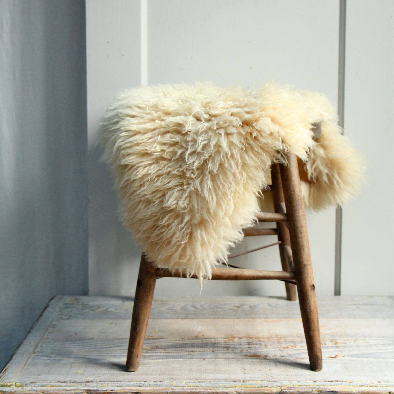 How to maintain sheepskin rug