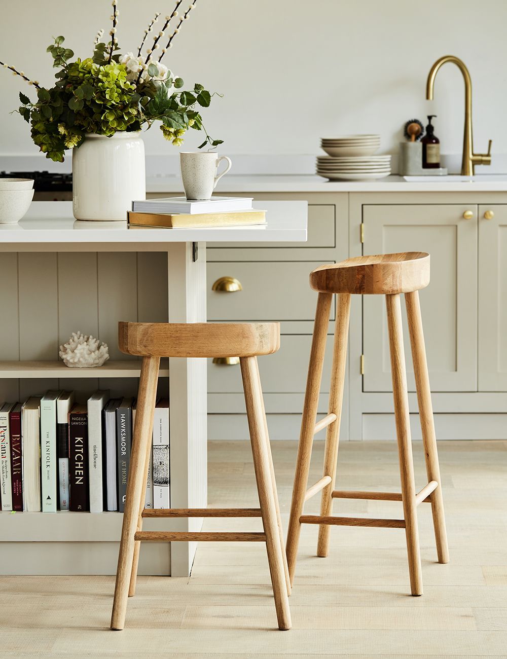 Stylish Wood Bar Stools for Your Home