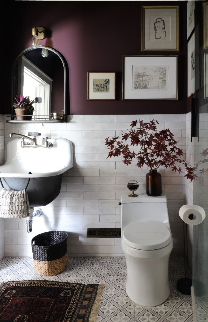 Creative and Pleasant Bathroom Paint  Ideas