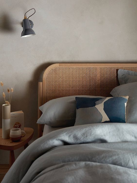 Add Style and Comfort with a New Bed  Headboard